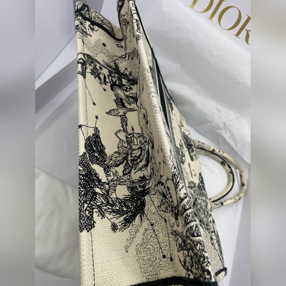 SOLD!!!Brand New Authentic Christian Dior Book Tote Large - Picture 9 of 15